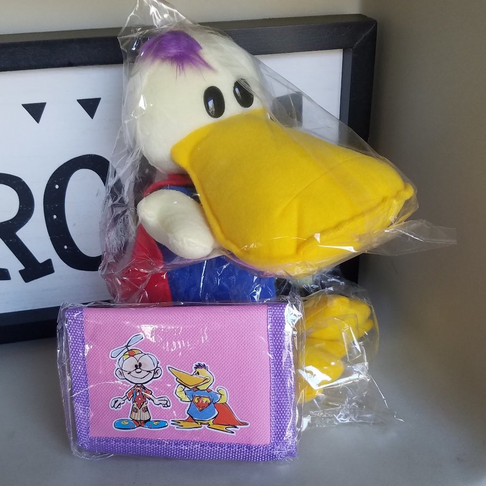Goofball & Superduck Comic Strip Plush Duck & Pink Wallet Bundle
